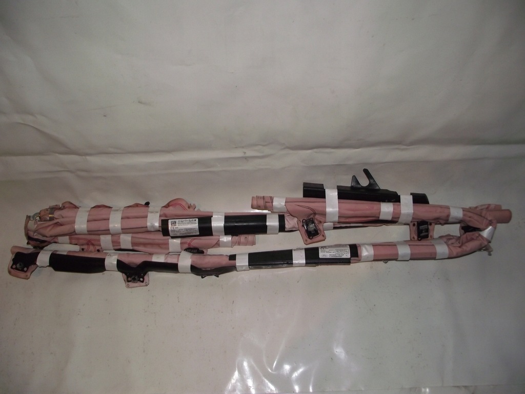 фото №1, Ford puma шторка безпеки подушка безпеки права