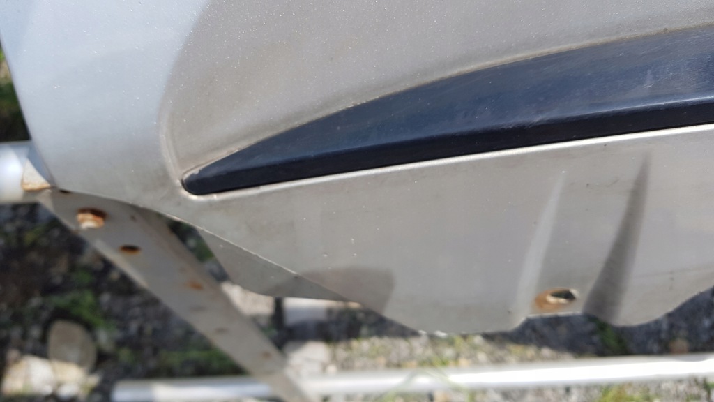 фото №14, Audi a8 d3 бампер задня задній ly7w pod датчики pdc