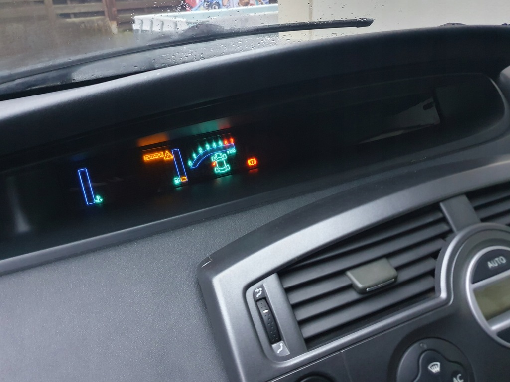 фото №10, Підголівник підголівники задня renault megane scenic 1.6 16v nv676 04r 109km 80kw