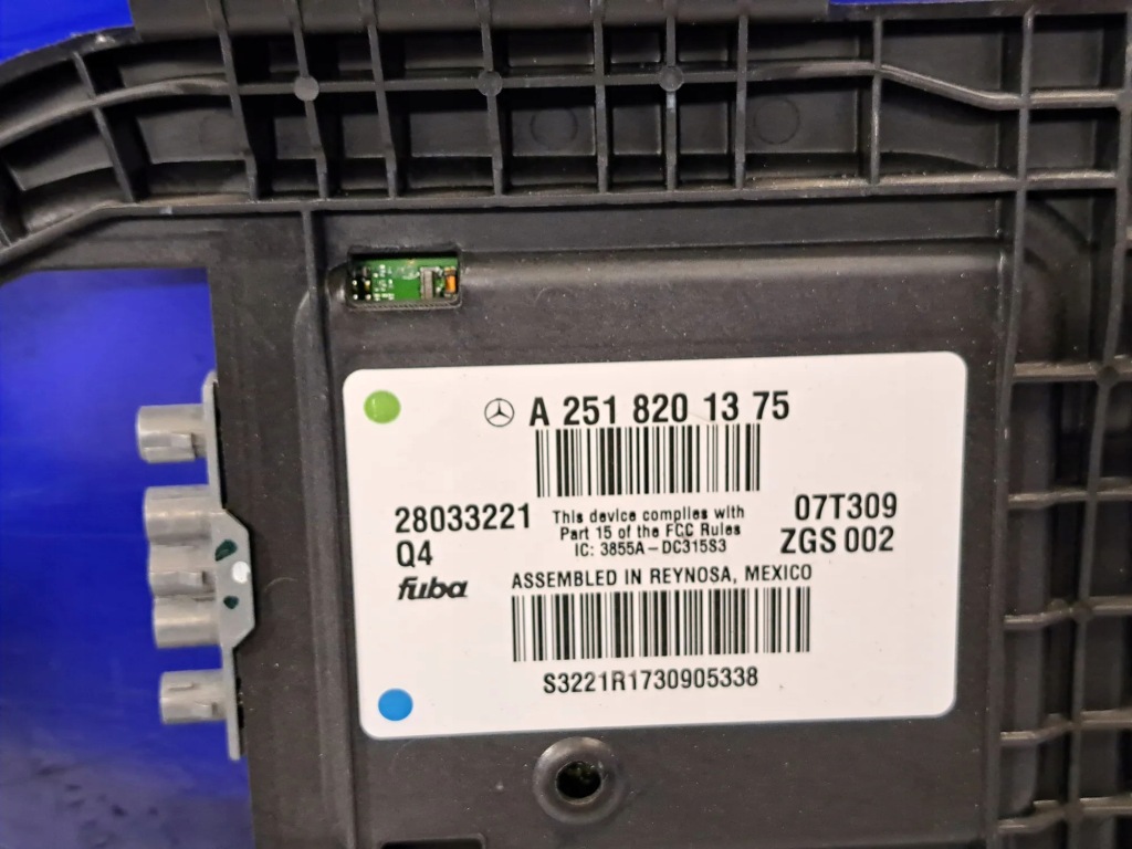 Антена mercedes-benz gl x164 a2518201375 33547489 3.0l 165kw 2007 Київ