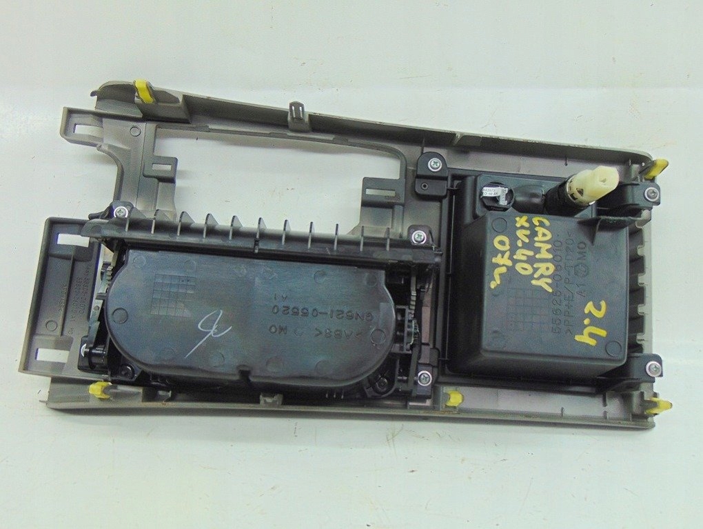 фото №5, Toyota camry 07-11 бардачок туннель средний