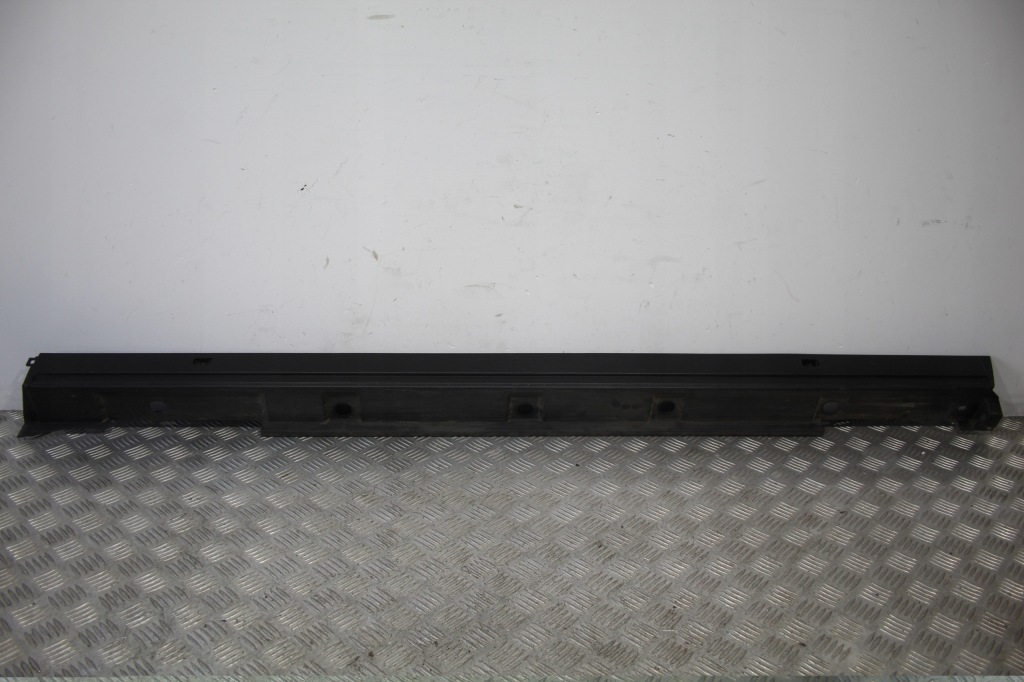 Купить Накладка порог порог правый lexus ux 250h ux250h