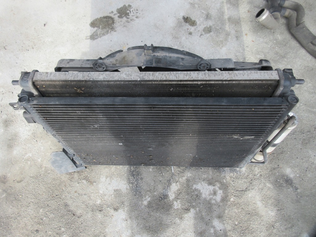 фото №1, Renault thalia ii 2011 r. 1.2 радіатор