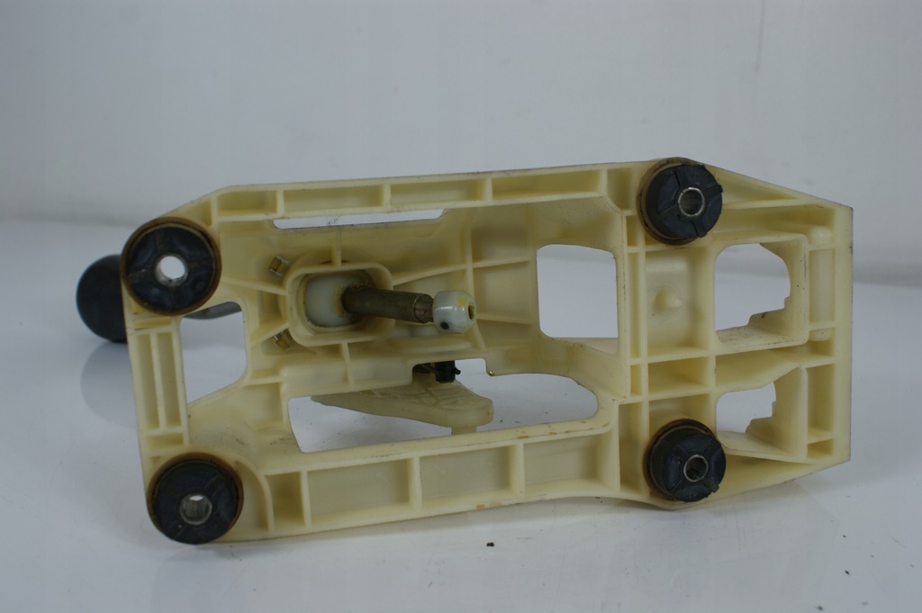 фото №14, Выборщик коробки передач домкрат переключения передач kia picanto 2004