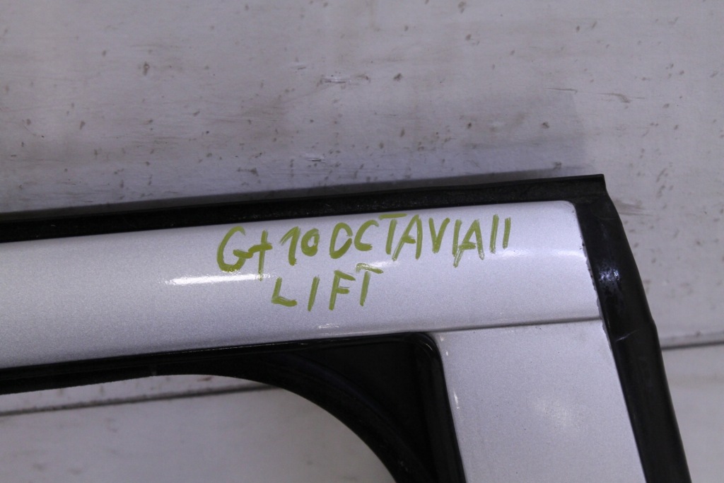 фото №6, Двері правий задня skoda octavia ii lift hb 08r- 9156