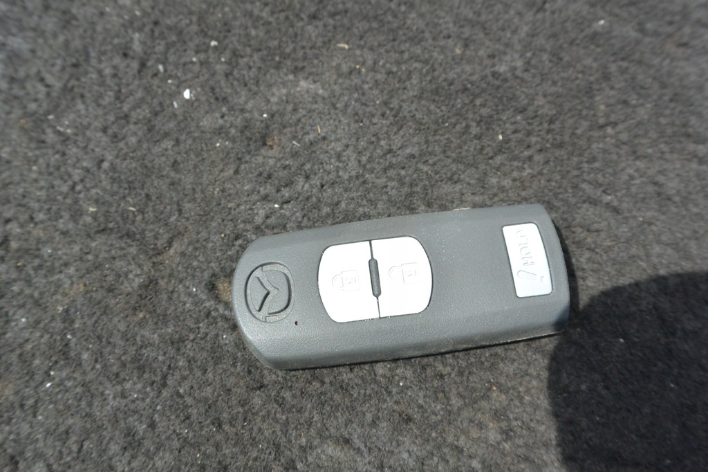 фото №1, Mazda 6 cx9 ключ pilot keyless 2016-