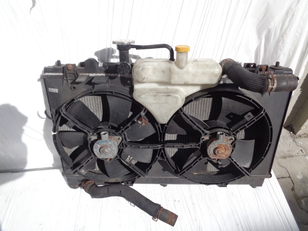 Купить Радиатор воды mazda 6 2.0 citd rf7j 02-08r.