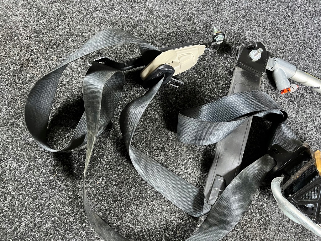 фото №5, Nissan note e11 pas безопасности левый перед 306071799 jn7-ac