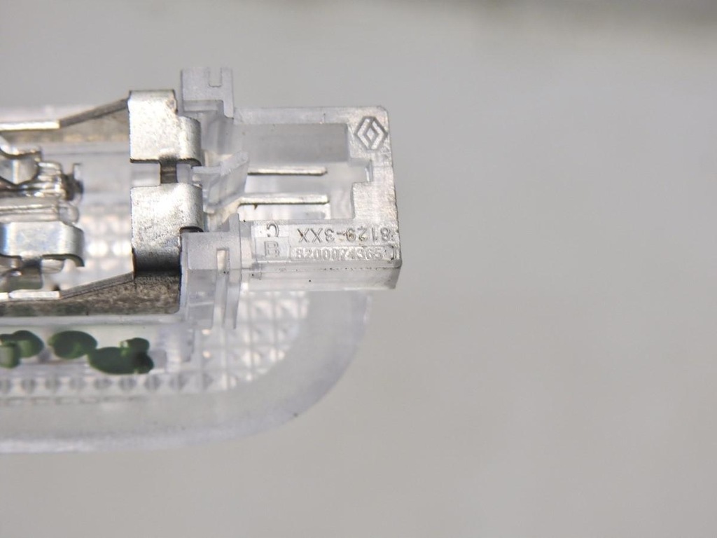 фото №8, Лампа освещение потолочный renault laguna iii