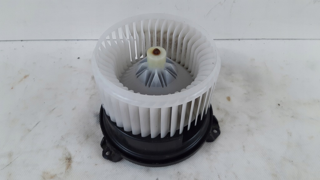 фото №1, Toyota rav4 iv вентилятор воздуходувка