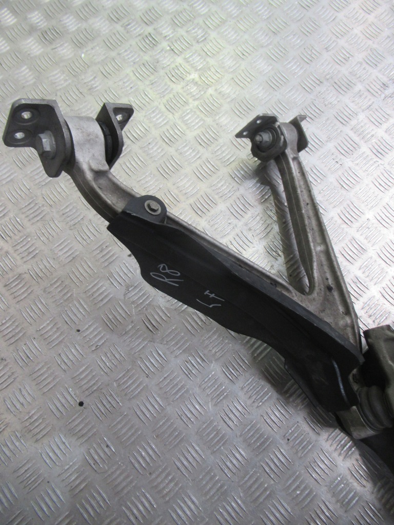 фото №8, Audi r8 420 повний підвіска поворотний кулак ліва