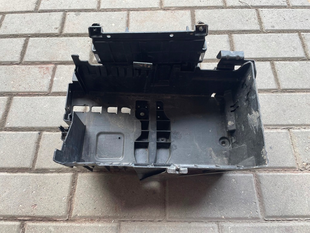 фото №1, Opel zafira c основание аккумулятор корпус