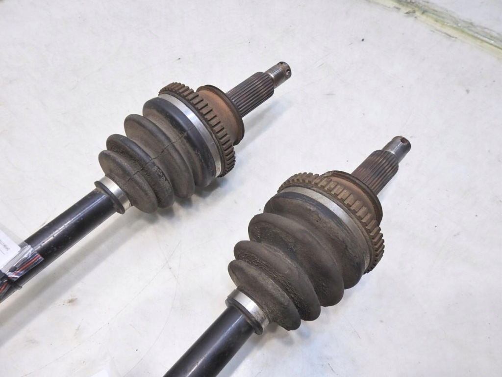 фото №4, Привідний вал задня задня awd hyundai santa fe ii 2.2 crdi 49600-2b010