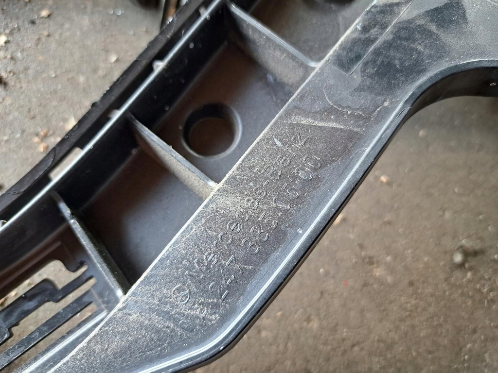 фото №6, Mercedes w247 b-klasa напрямна бампера задня комплект