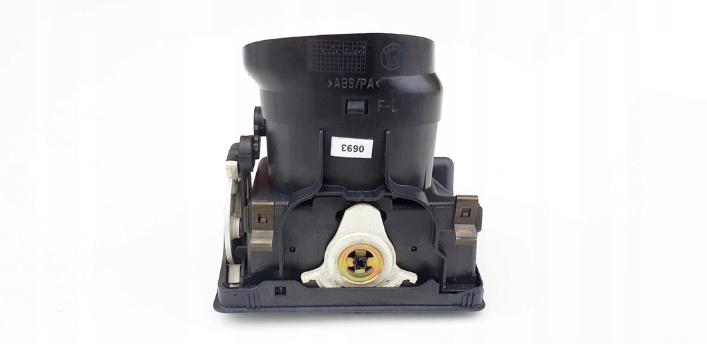 фото №11, Skoda octavia i 1 mk1 lift решітка обдув повітропровід ліва справна!