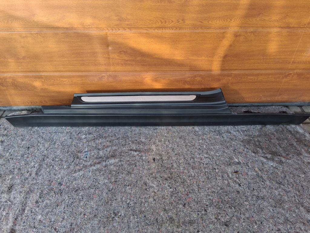 фото №1, Mini оригинальный номер f55 f56 накладка порог молдинг порог левая 7300817