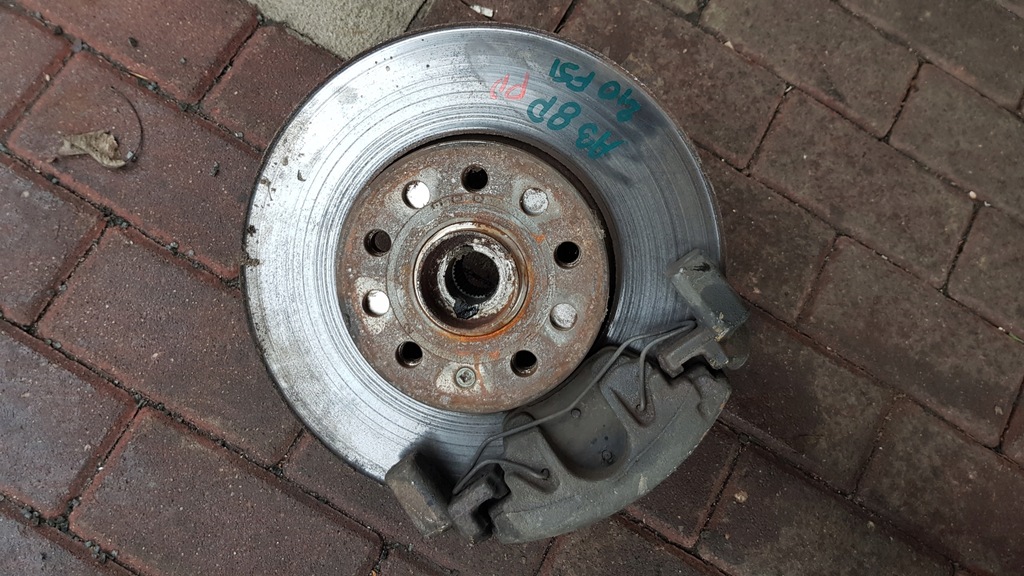 фото №1, Ступица поворотный кулак передняя правая audi a3 8p 2.0 fsi