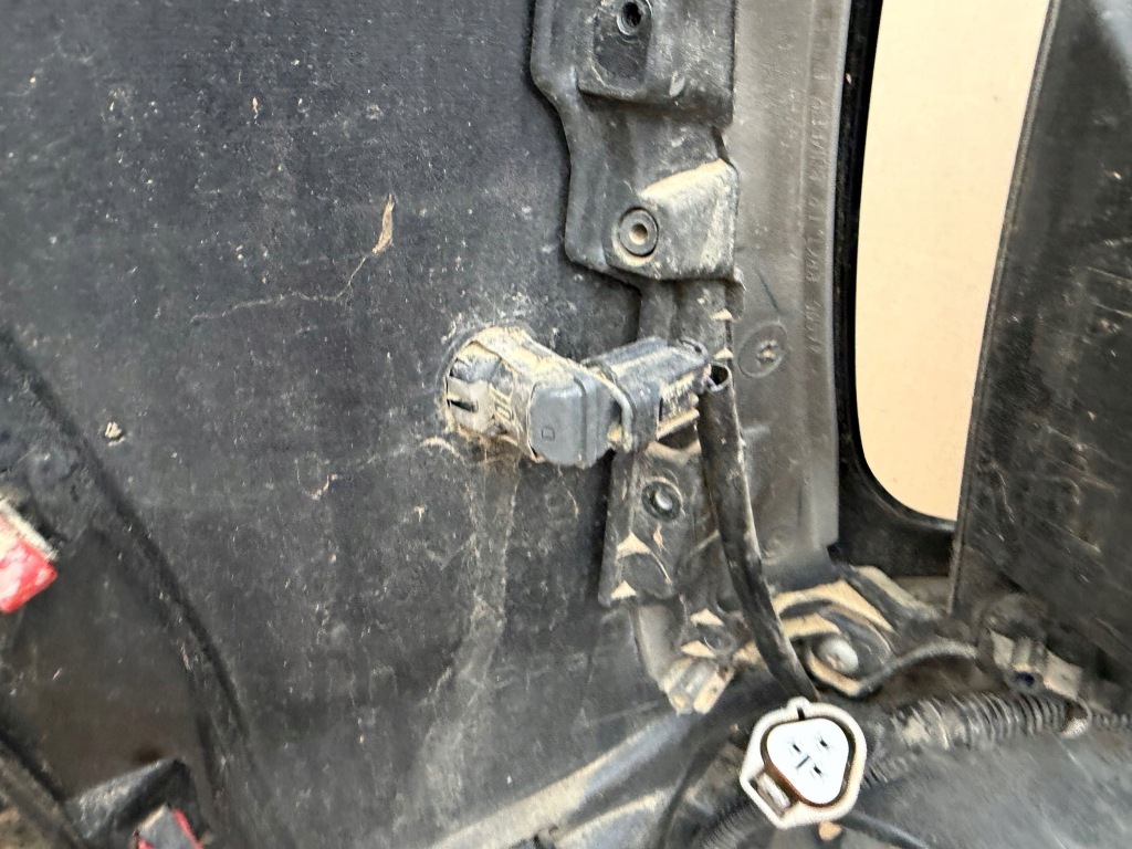 фото №11, Бампер перед citroen c4 aircross оригинал нет клеёный