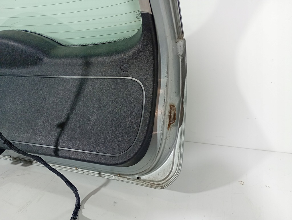 фото №7, Focus ii 2 hb 04-11 крышка багажника задняя задняя багажника код лакокрасочного покрытия da3