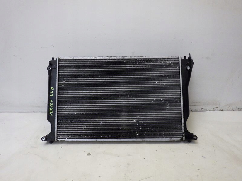 Купить Радиатор воды toyota corolla verso 2 2.2 d