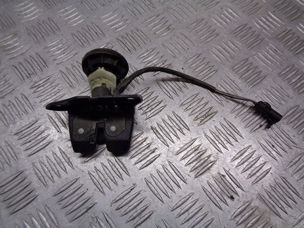 фото №1, Замок кришки багажника fiat punto ii