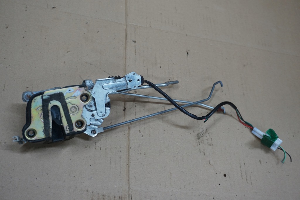 фото №1, Opel monterey замок двері правий перед 96r