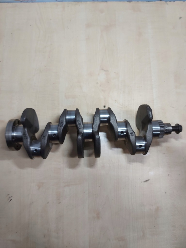 Купити A3 leon fabia rapid 1.6 tdi cayn wał номінальний 03l