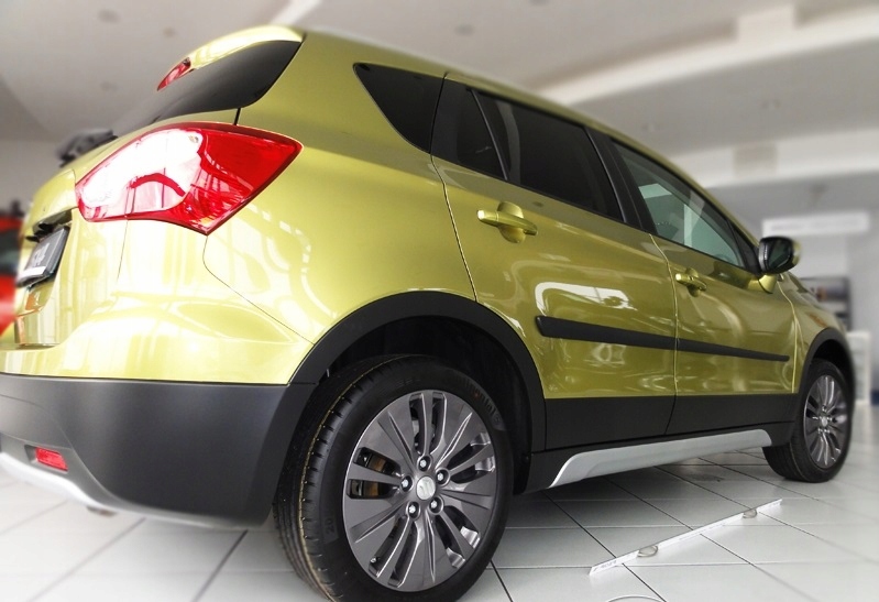 фото №3, Suzuki sx4 ii s-cross 2013- накладки боковой дверь