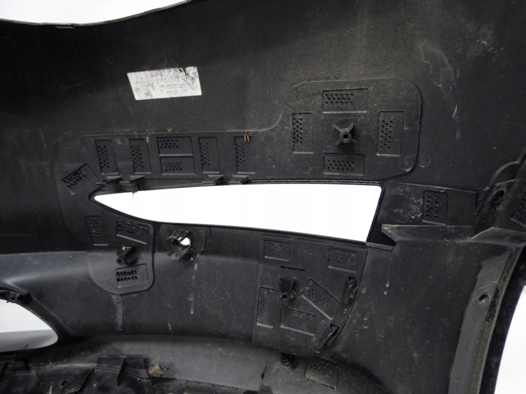 Tesla model 3 17-23 бампер передний оригинальный 1453774-00-b в Украине