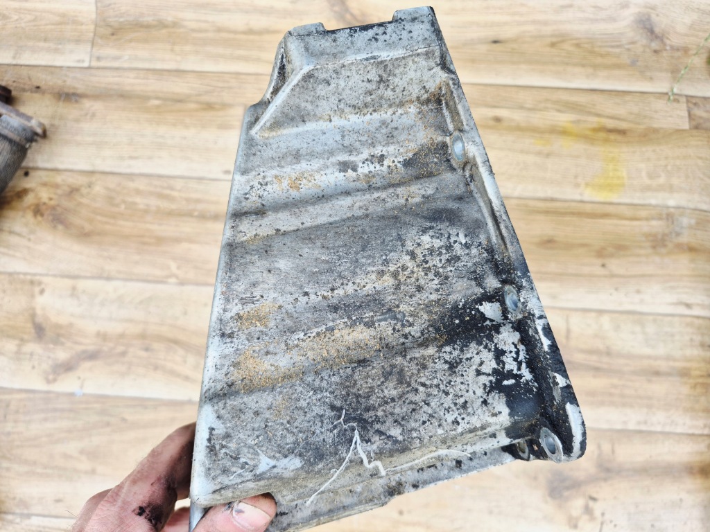 06b103603 поддон масляная audi a4 b6 2.0 fsi в Украине