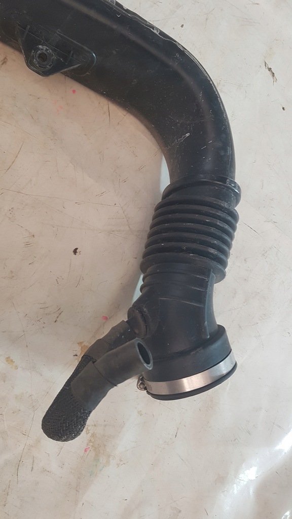 фото №6, Chrysler 200 16- фильтр воздуха труба