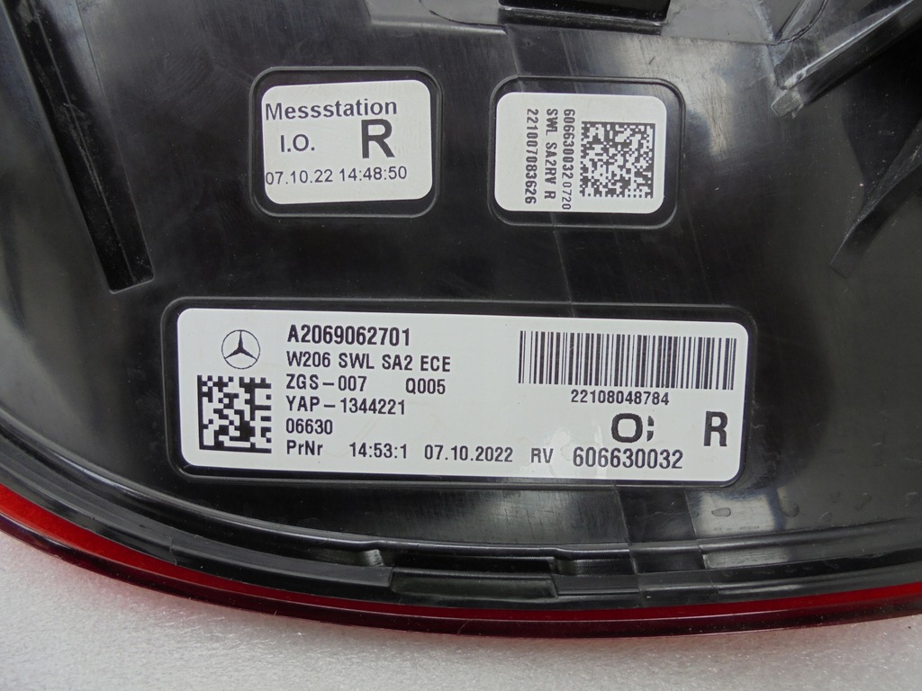 фото №7, Лампа задня права led mercedes c-klasa w206 sedan a2069062701 eu slask
