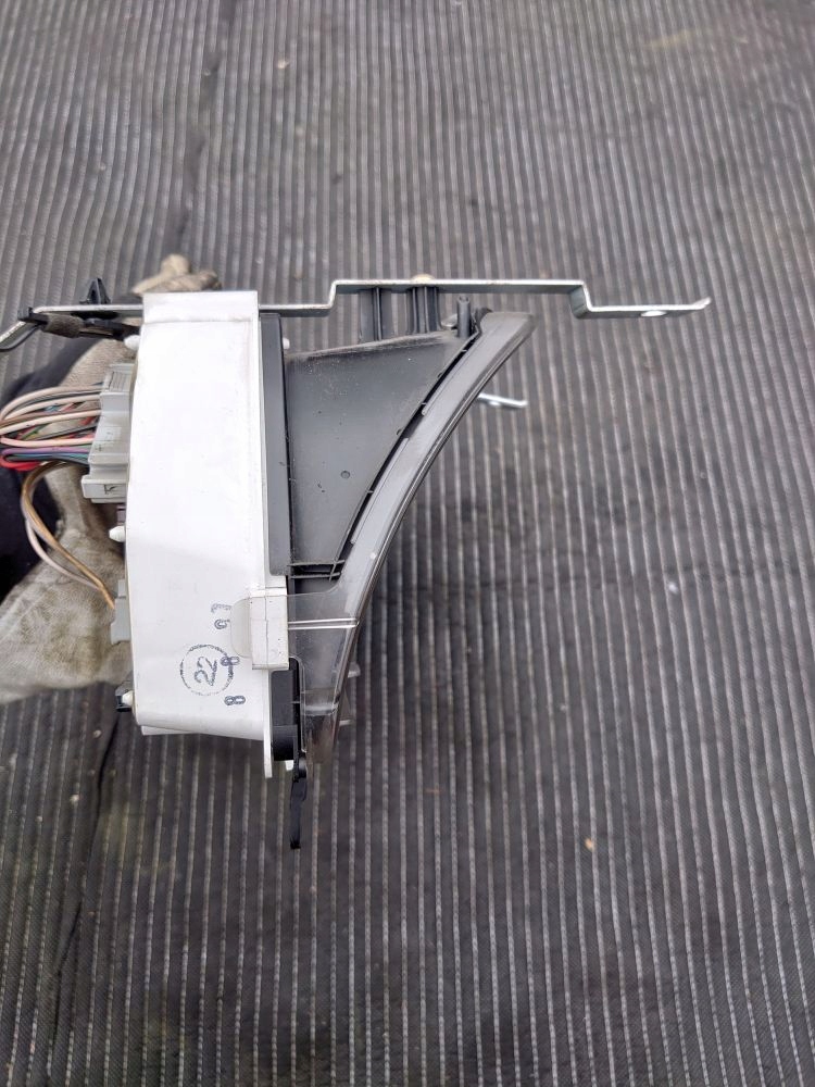 фото №8, Счетчик приборы land rover freelander 1.8 16v eu