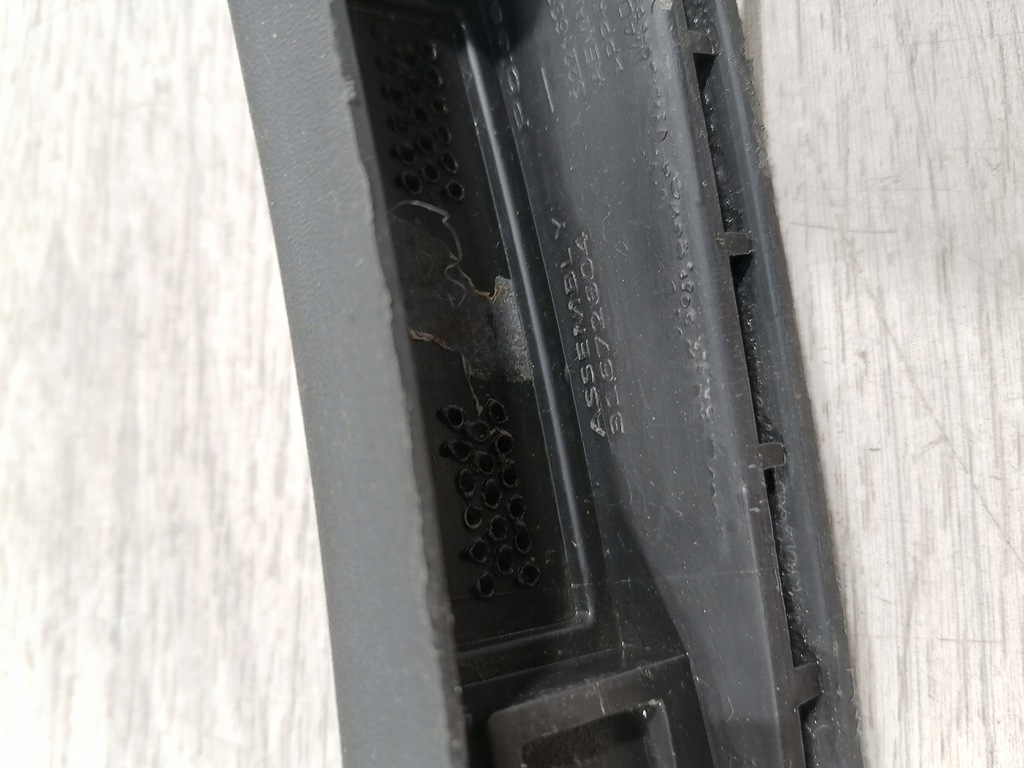 фото №12, Polestar ii молдинг крила правий задня 31672604