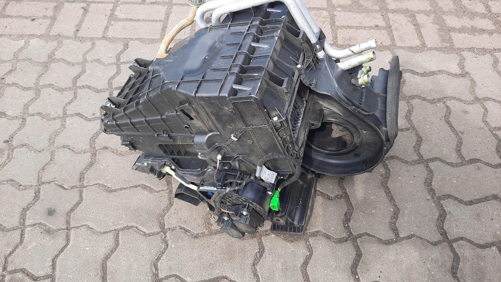 фото №7, Обігрівач volvo v70 iii xc70 s80 ii 31250788