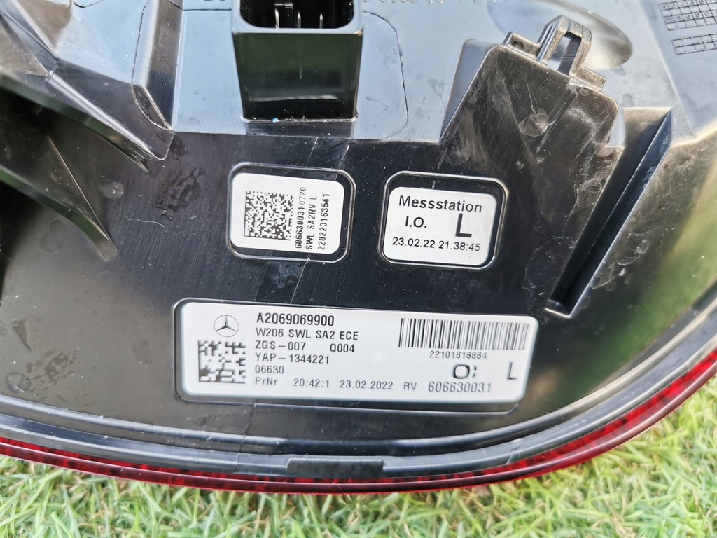 фото №15, Mercedes c w206 sedan лампа левая задняя оригинал