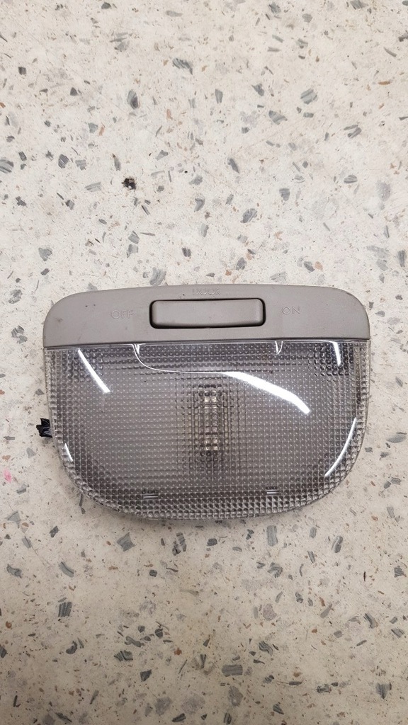 фото №1, Лампа освещение кабины subaru legacy iv lift