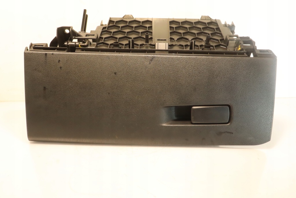 фото №1, Бардачок пассажира bmw x1 ii f48