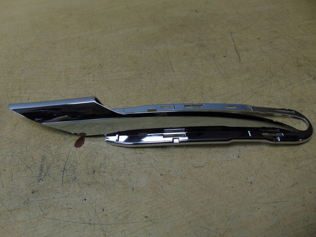 фото №8, Молдинг хром бампера mercedes w251 r klasa права