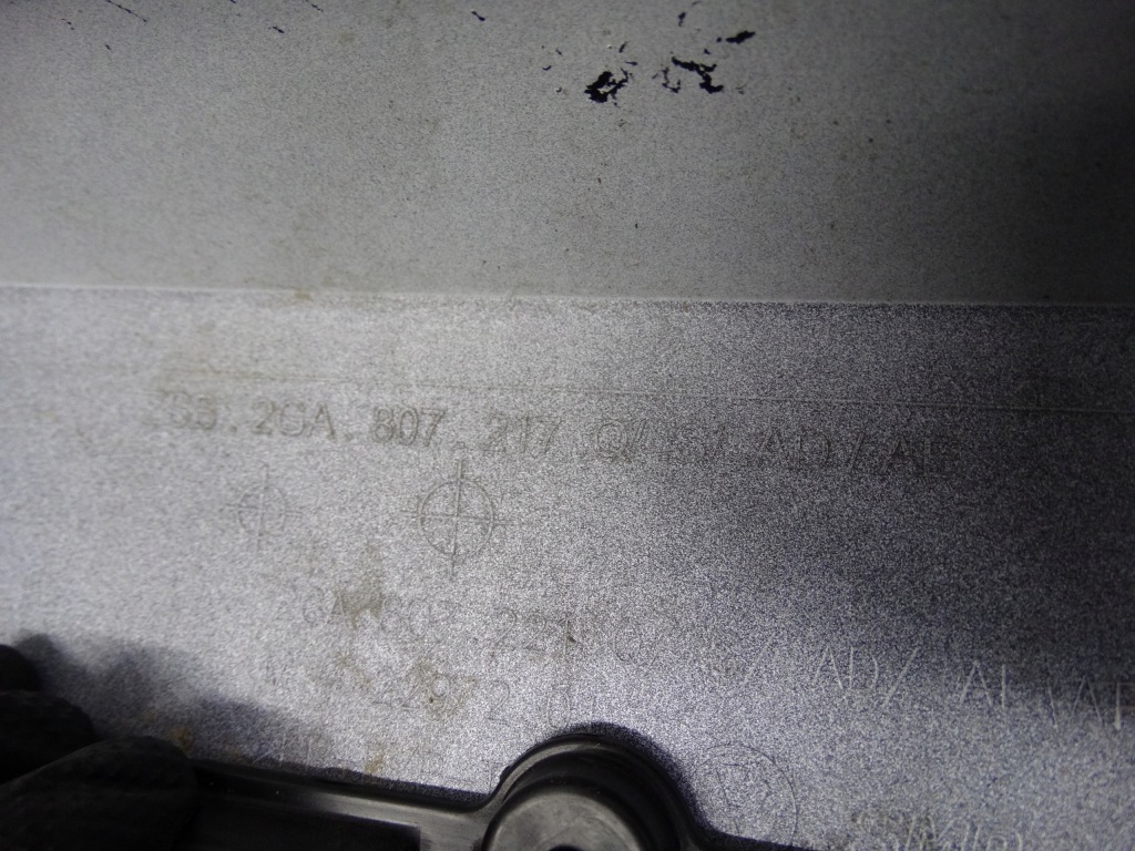 фото №16, Vw t-roc lift 21- бампер передній + решітка радіатора + радар оригінальний 2ga807217q