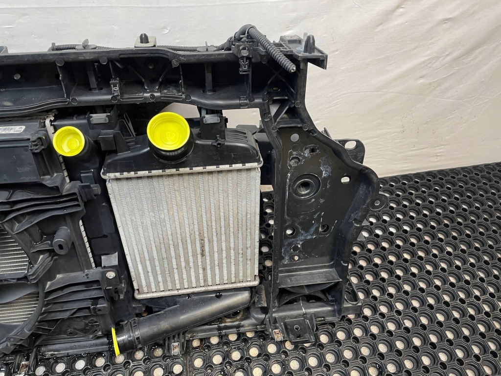 Ремень передний усилитель балка радиатор renault clio v 1.0 tce 2019- в Украине