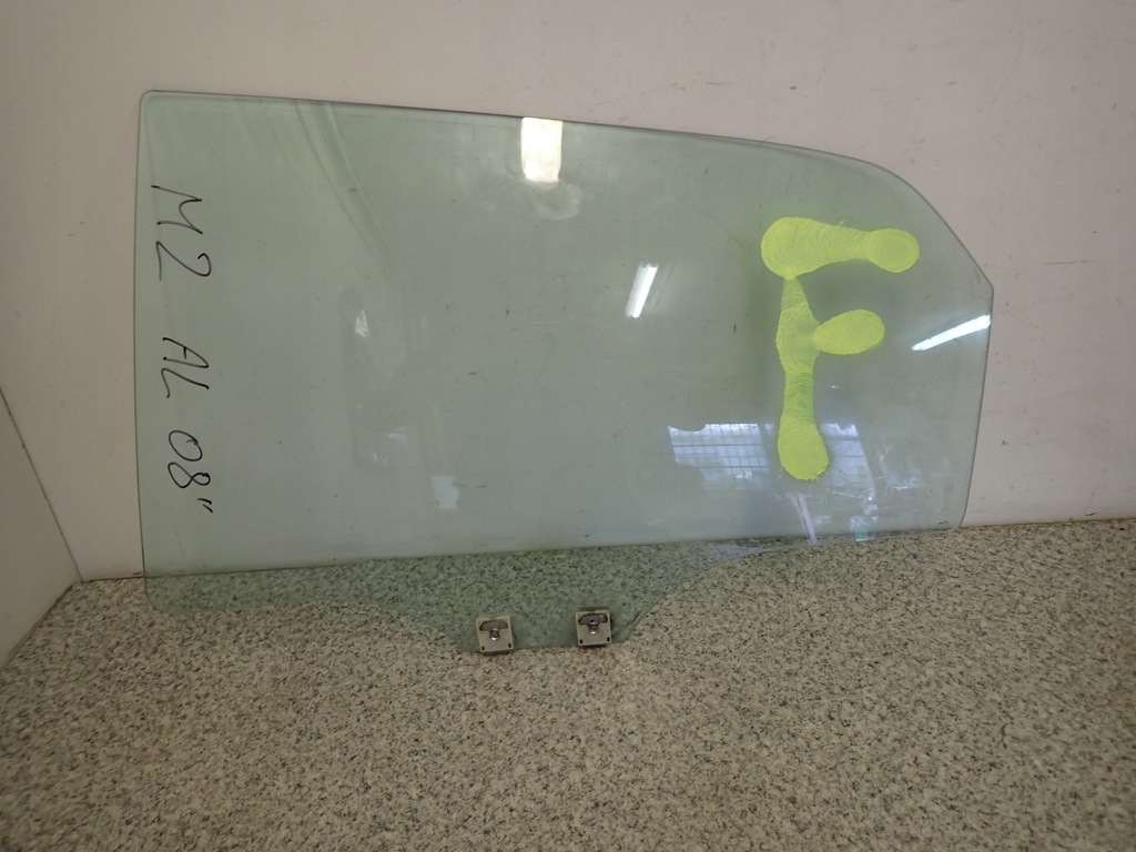 фото №1, Mazda2 mazda 2 ii 08 - de стекло задняя левая