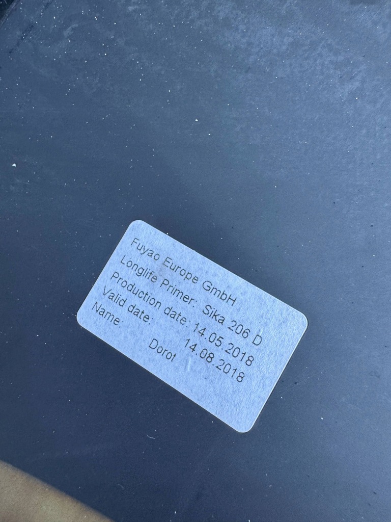 фото №5, Land rover v скло кришки багажника