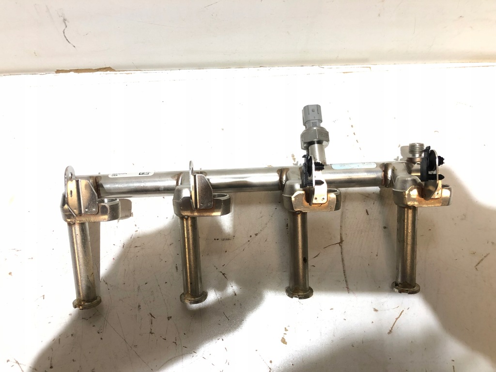 фото №5, Volvo v60 ii s60 iii 2.0 t8 гибрид молдинг впрыскная 31478555 32140005