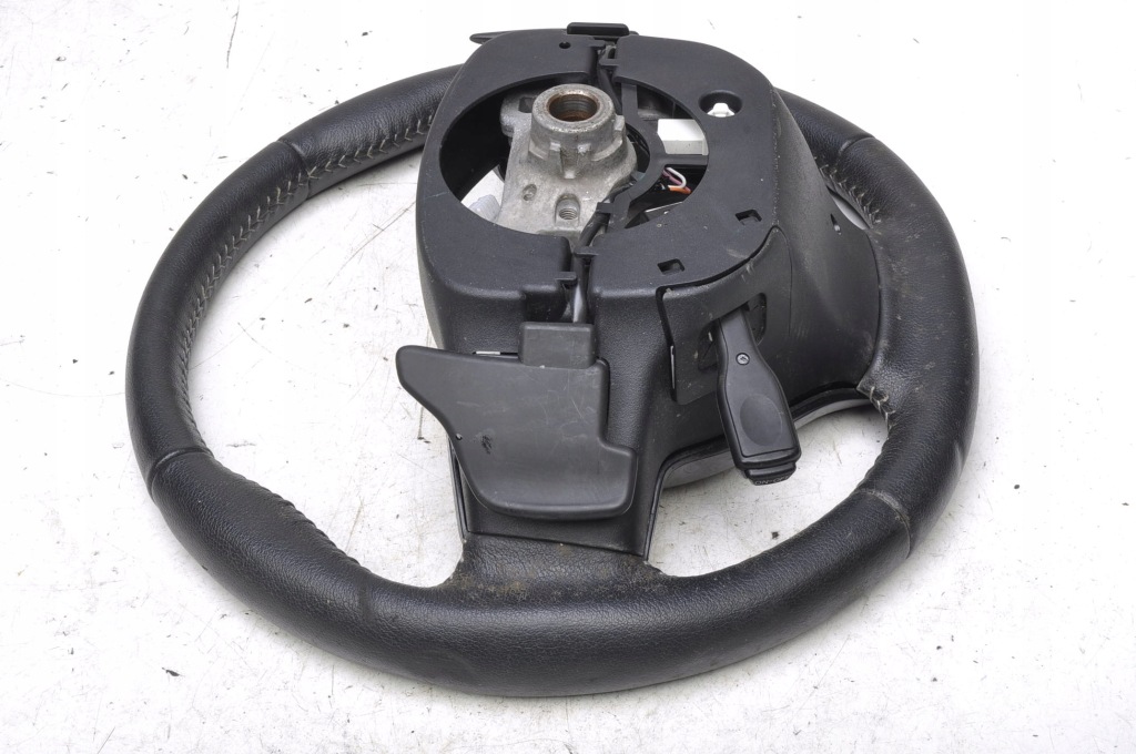 фото №9, Toyota yaris iii повітропровід шкіряний