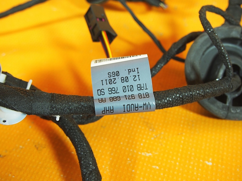 фото №8, Audi a5 8t джгут двері задня права 8t8971688aa 16km