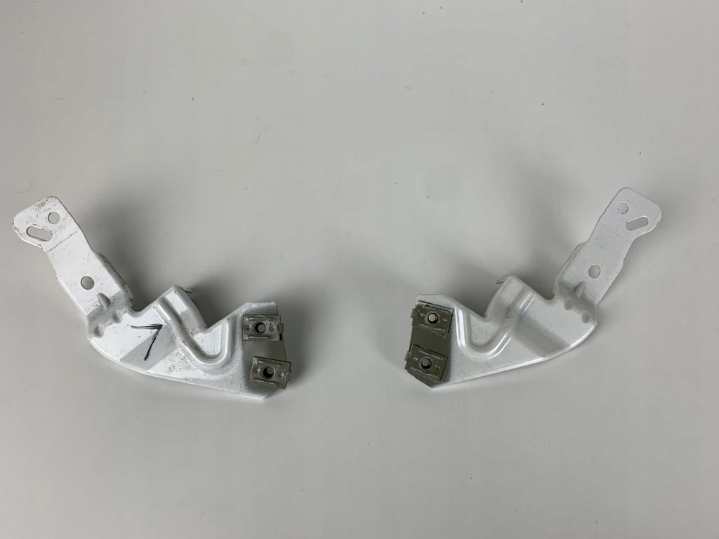 фото №1, Insignia b кронштейн крыла левая 39063367