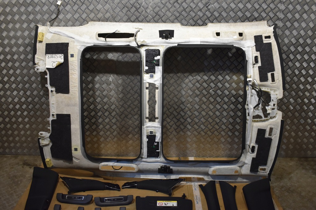 фото №4, Потолок стойки панорама mercedes w222 long 1