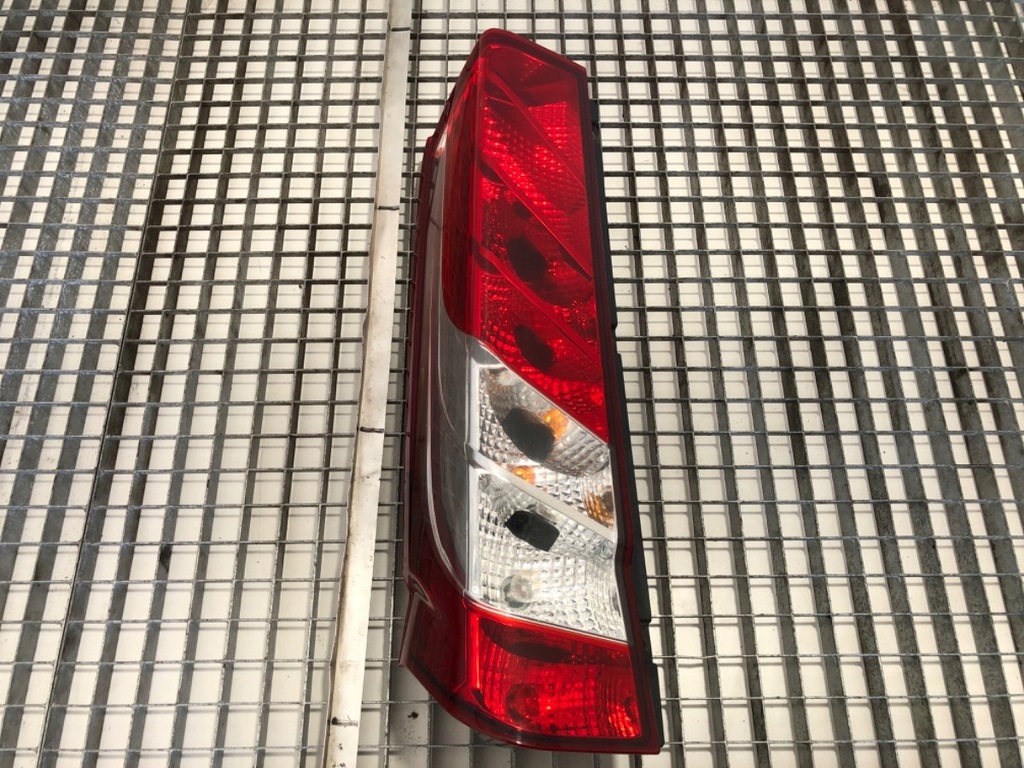 фото №1, Лампа левый задняя iveco daily vi 5801523220 bus свет задняя, левая