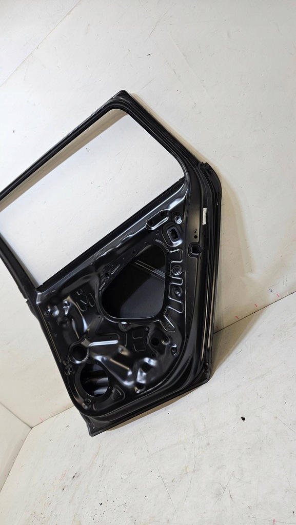 фото №13, Vw passat b8 дверь правый задняя 3g9833312g оригинал